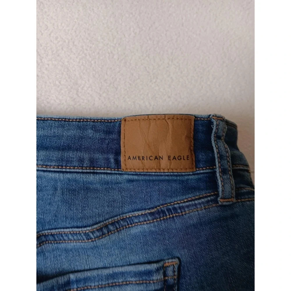 American Eagle Outfitters Jeans Womens Petite 4 Blue Flared Medium Wash Stretch